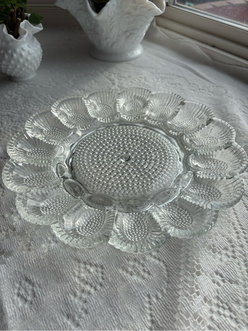 Hobnail Clear Daisy Egg Plate